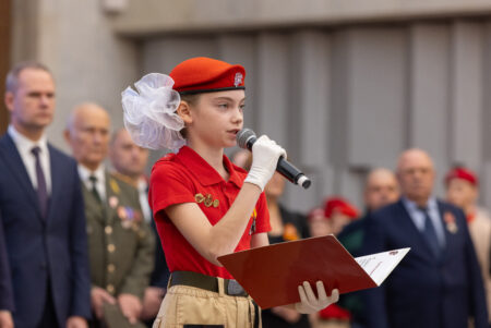 Школьники пополнили ряды юнармейцев