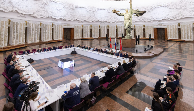 Сохранение истории и празднование юбилея Победы обсудили сообща