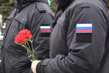Росгвардейцы почтили память сослуживцев