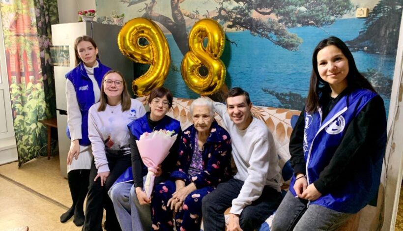 Фельдшер Великой Отечественной отметила 98-летие