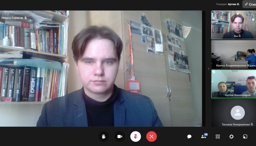 Историк Музея Победы поделился опытом