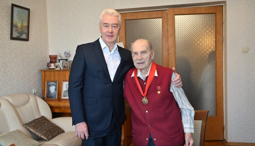 Герой стал почетным жителем столицы