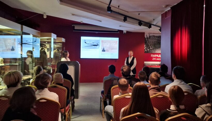 Подвигу Михаила Девятаева — 80 лет 