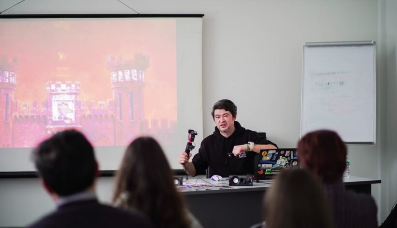 Студентам Абхазии рассказали о сохранении исторической памяти