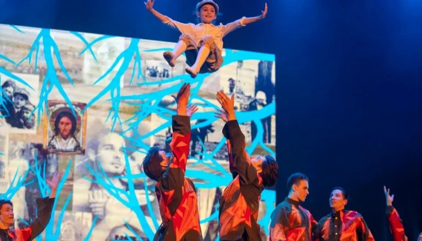 Танцоры воспели красоту и величие России