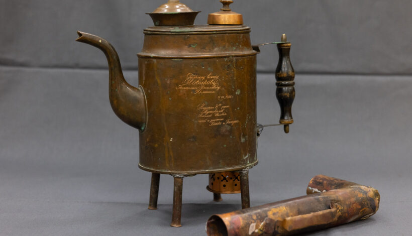 В Музей Победы передали реликвию из Удмуртии