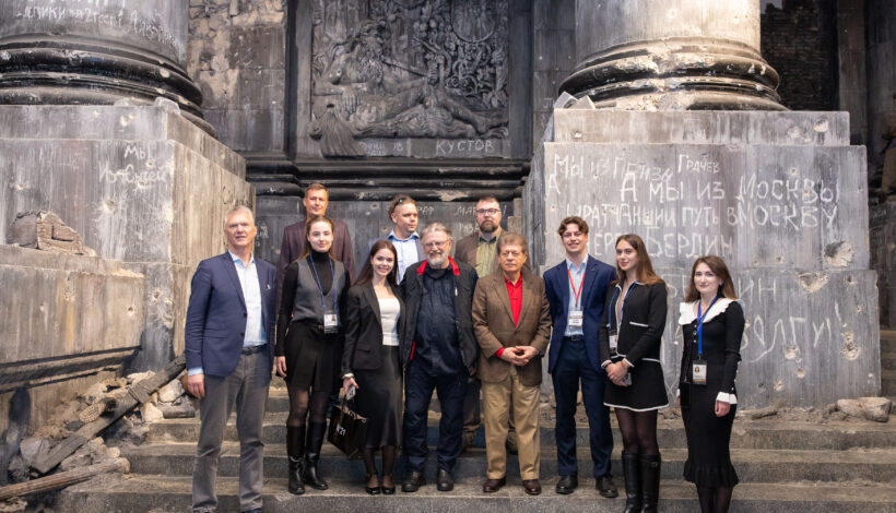 Американская делегация посетила Музей Победы