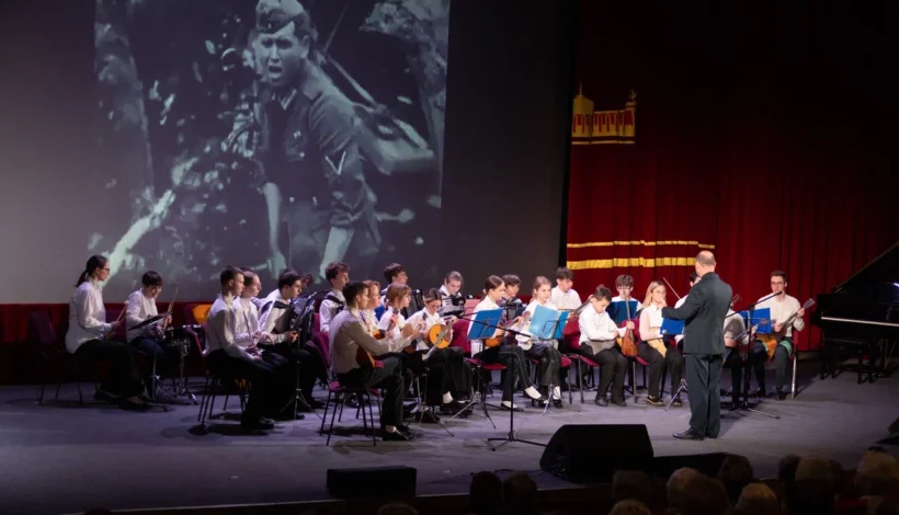 Победа и творчество соединили поколения