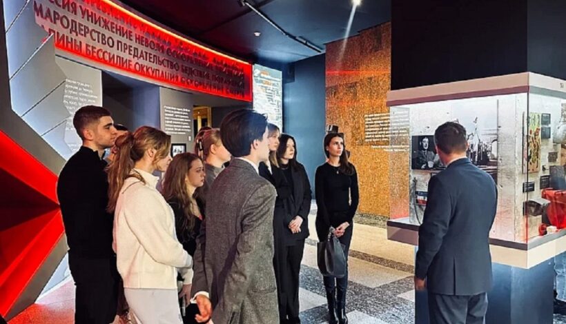 Студенты прониклись историей