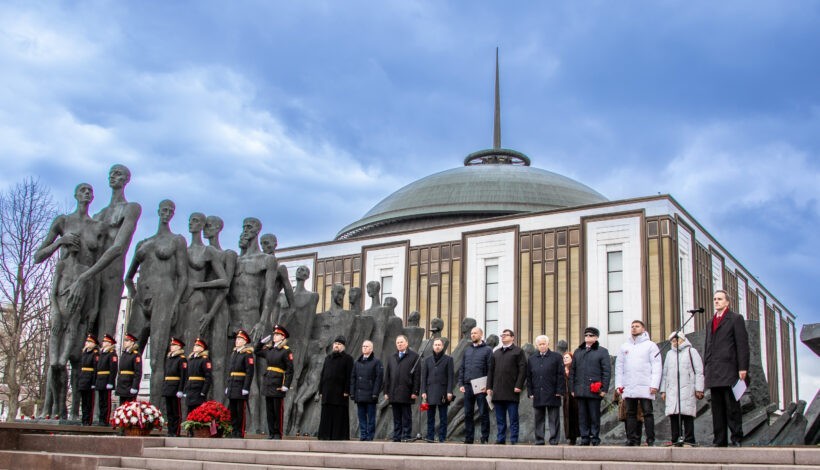 Память узников концлагерей почтили в Музее Победы