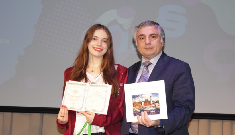 Школьники блеснули знанием французского