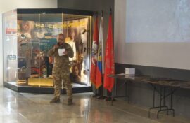 Школьники пообщались с волонтером спецоперации