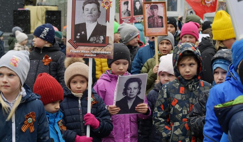 Школьники и студенты почтут память предков