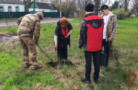Росгвардейцы высадили «Сад памяти»