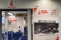Пассажиры поезда узнают о героях войны