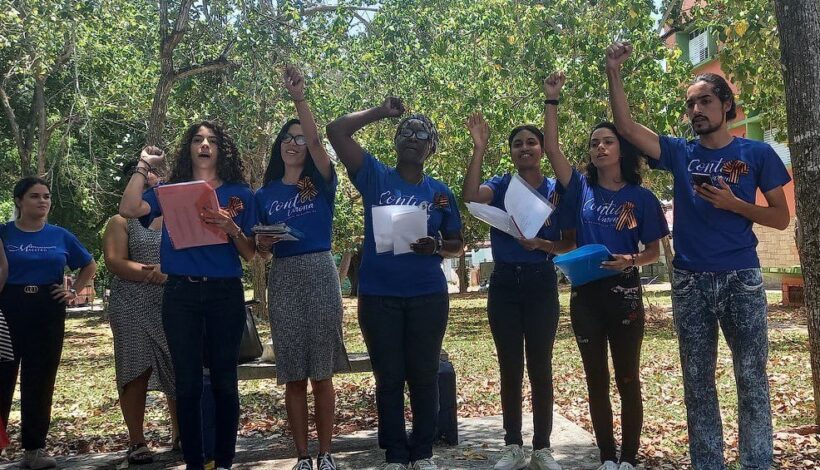 Песни в честь Победы спели на Кубе