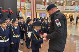 Кадетам вручили первые погоны
