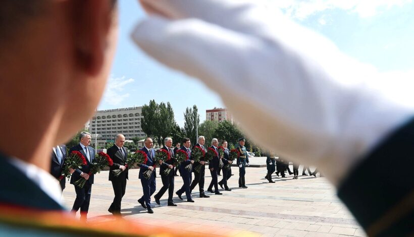 В Киргизии почтили память советских воинов