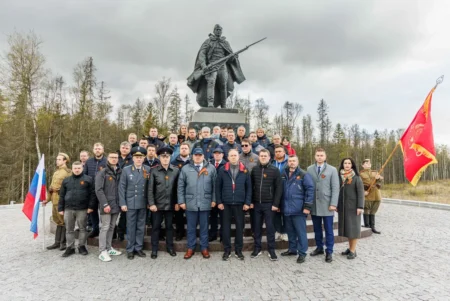 Дорожники позаботились о памятниках Донбасса