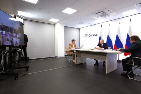 Получателей президентских грантов станет больше