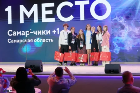 Юных мечтателей наградили