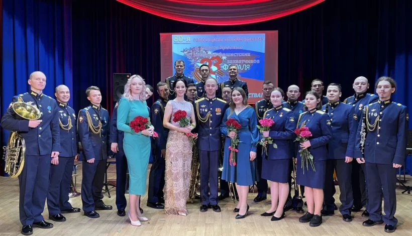 Военный оркестр выступит в Пскове