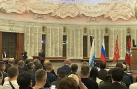 Алтайцы почтили память Героев в Музее Победы