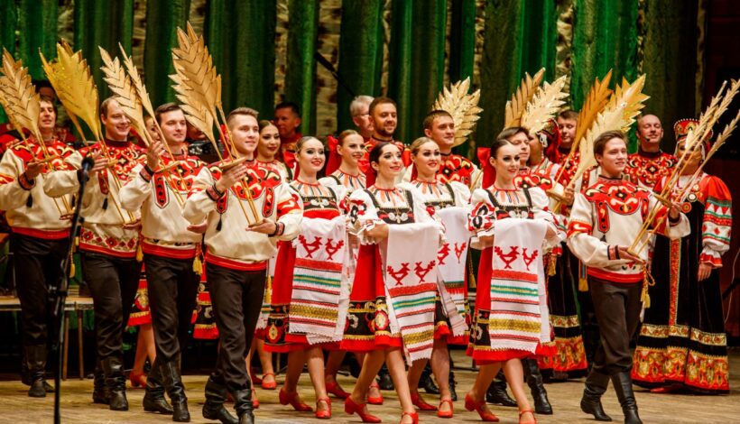 Артисты могут планировать путешествия