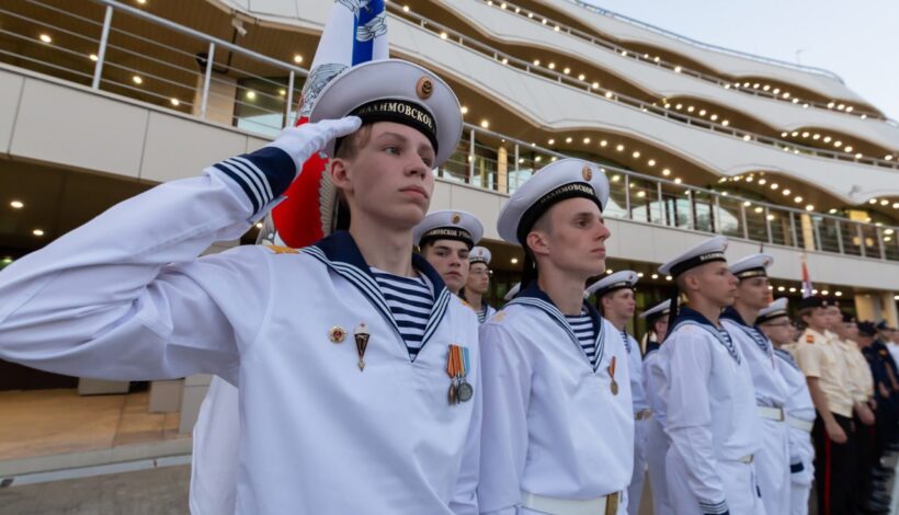 Любовь к истории сплотила будущих защитников двух стран