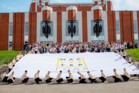Мастера Сибири приняли эстафету