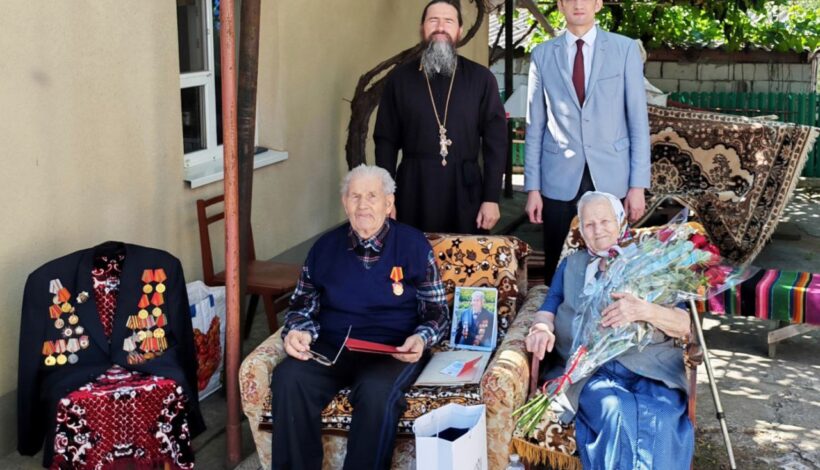 Ветерана поздравили со 100-летним юбилеем