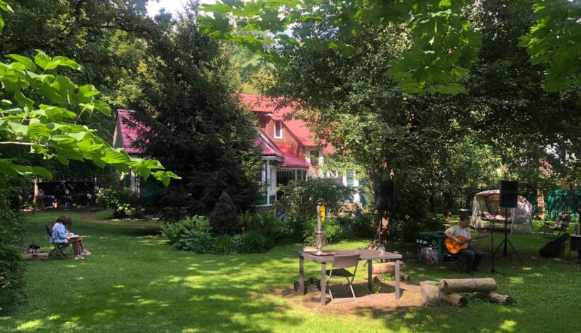 Волонтеры восстанавливают историческую среду