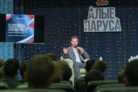 Акция объединила молодежь и защитников