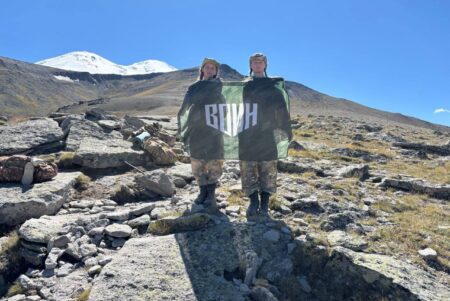 Смельчаки покоряют горные вершины