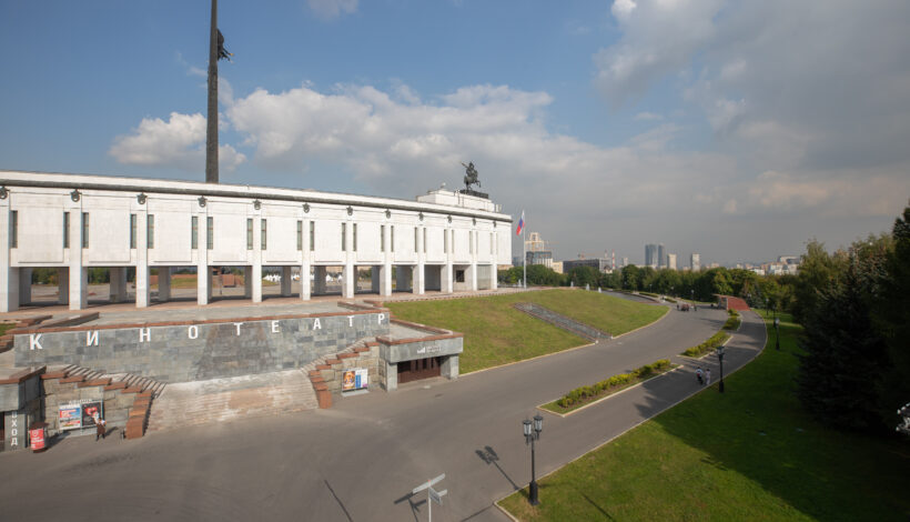 Участников киноклуба ждут розыгрыши и призы