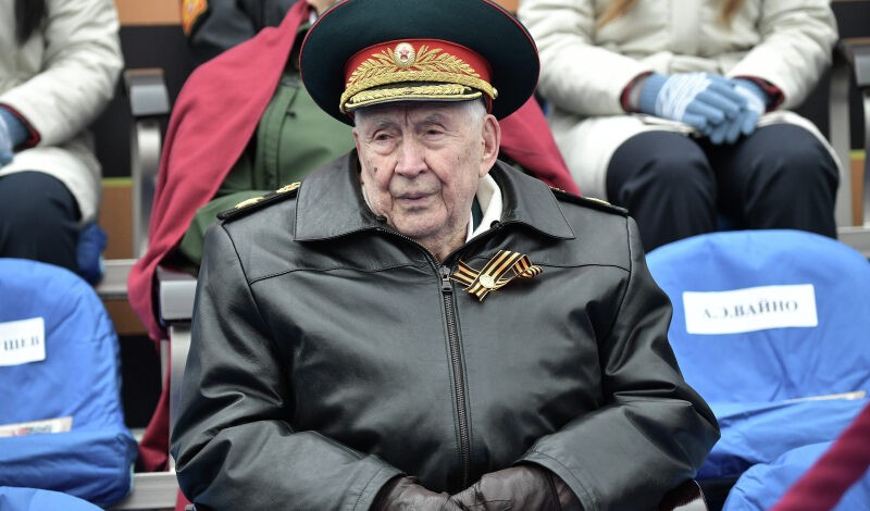 Память генерала увековечили