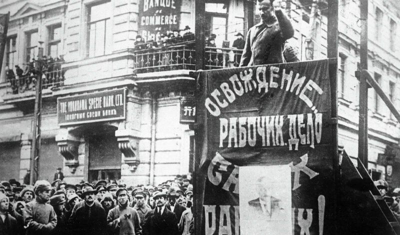 Выставку посвятили истории финансовой системы дальневосточного города