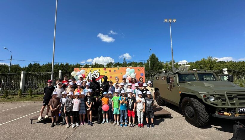 Воспитанники «Лета Побед» встретились со спецназовцами