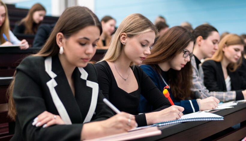 Будущие педагоги получат стипендии