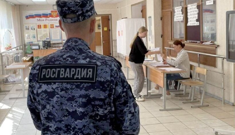 Росгвардейцы обеспечили общественный порядок на выборах