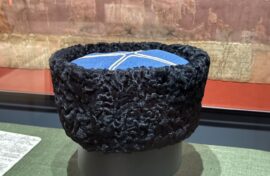 Кубанку кавалериста представили в Музее Победы