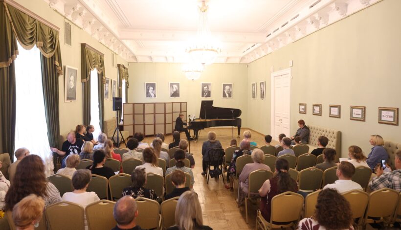 Годовщине блокады посвятили концерт