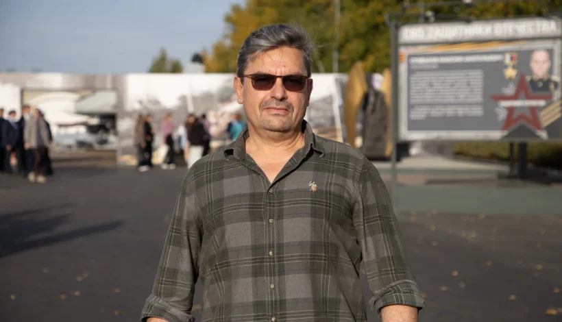 Известный блогер оценил новую выставку Музея Победы об СВО