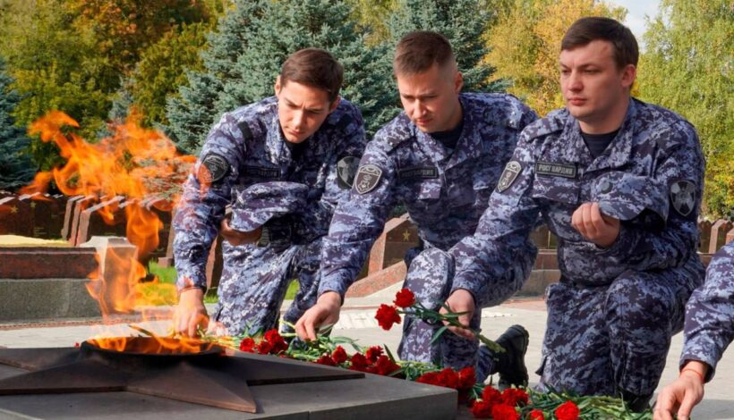 Росгвардейцы почтили память защитников Москвы