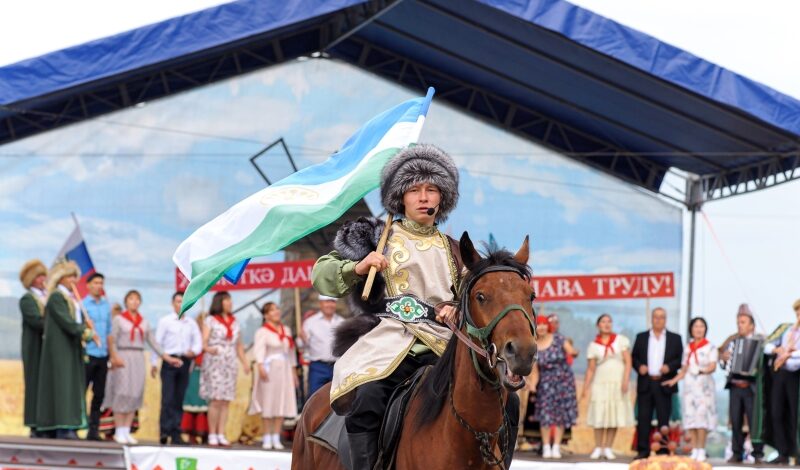 Сотрудники музея приняли участие в национальном фестивале