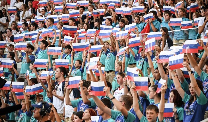 Федеральные детские центры отмечают День воссоединения