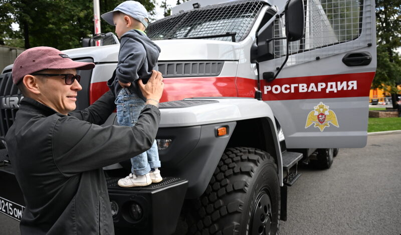 Росгвардия обеспечила безопасность хоккейных матчей