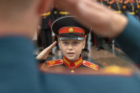 В Музее Победы прошла церемония посвящения в суворовцы