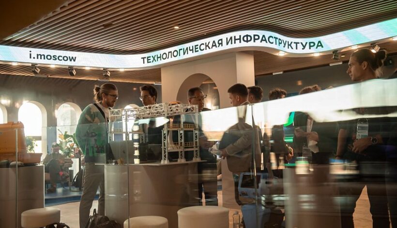 Учащиеся разных стран демонстрируют разработки