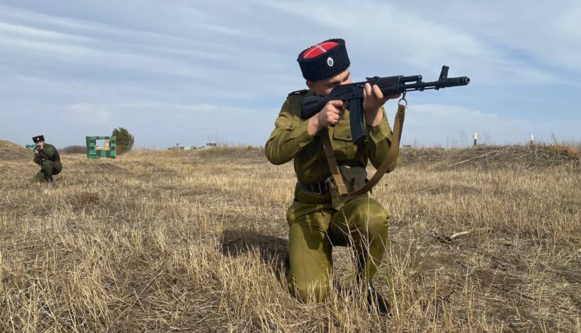 Казаки укрепляют боевую готовность